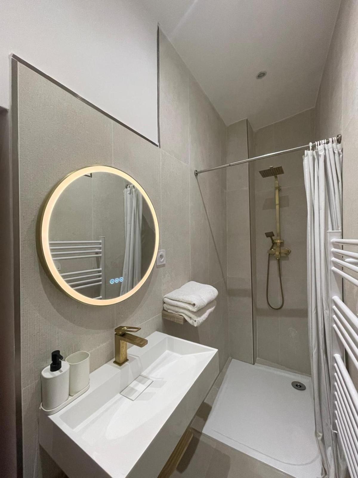 Eden De Thau 1Ere Ligne Apartman Bouzigues Kültér fotó